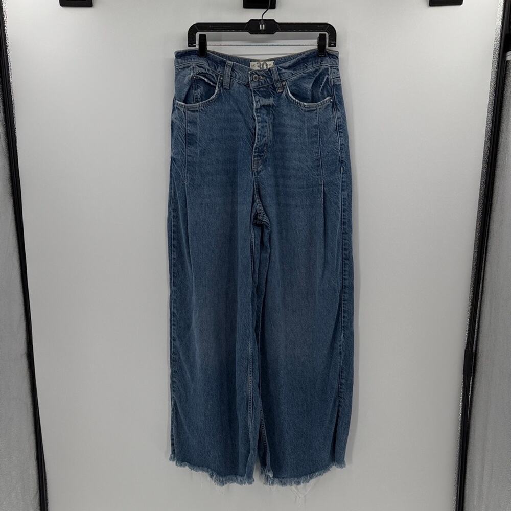 Free People We the Free Super Wide Leg Raw Hem Jeans - Med Wash - 30